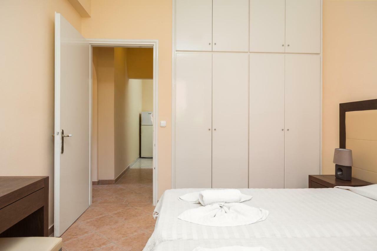 Fouxia Apartments And Studios Perama  Bagian luar foto