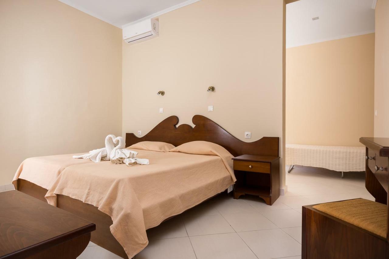 Fouxia Apartments And Studios Perama  Bagian luar foto